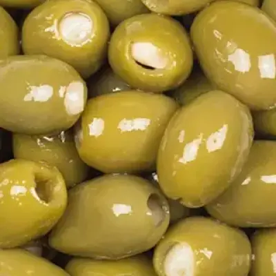 Green Olives With Garlic 320G