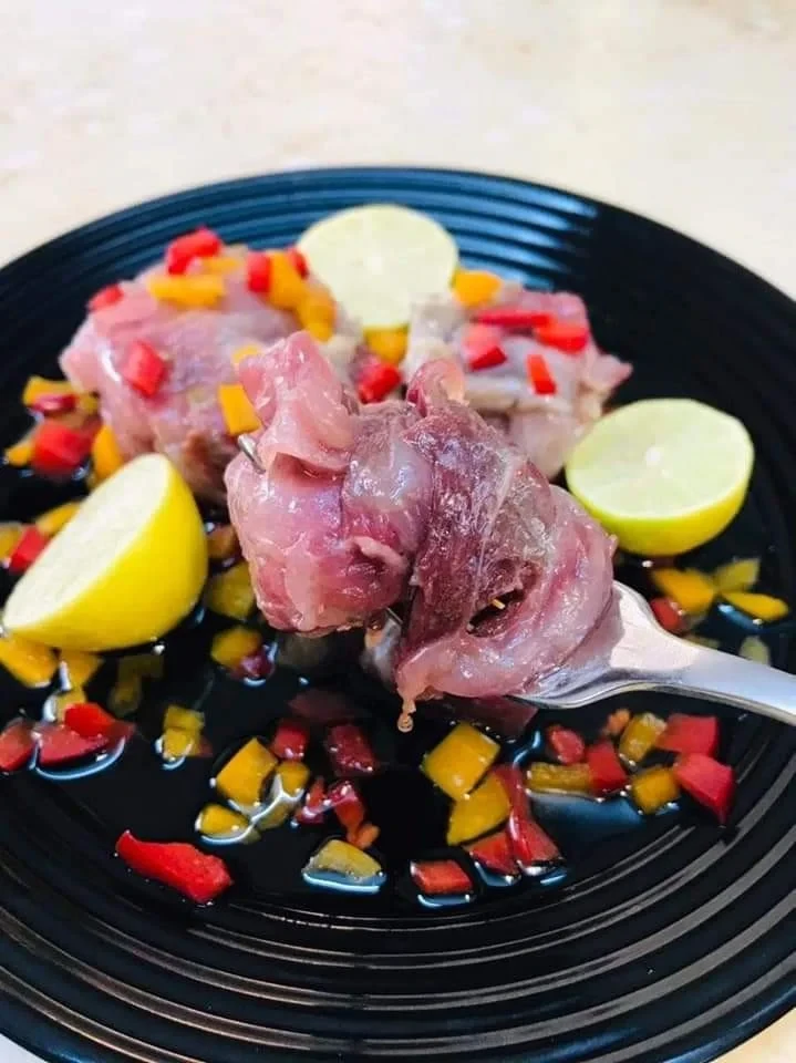 Egyptian Salted Fish (Feseekh) - Fillets with Oil (كيلو قبل الخلي) فسيخ مخلي
